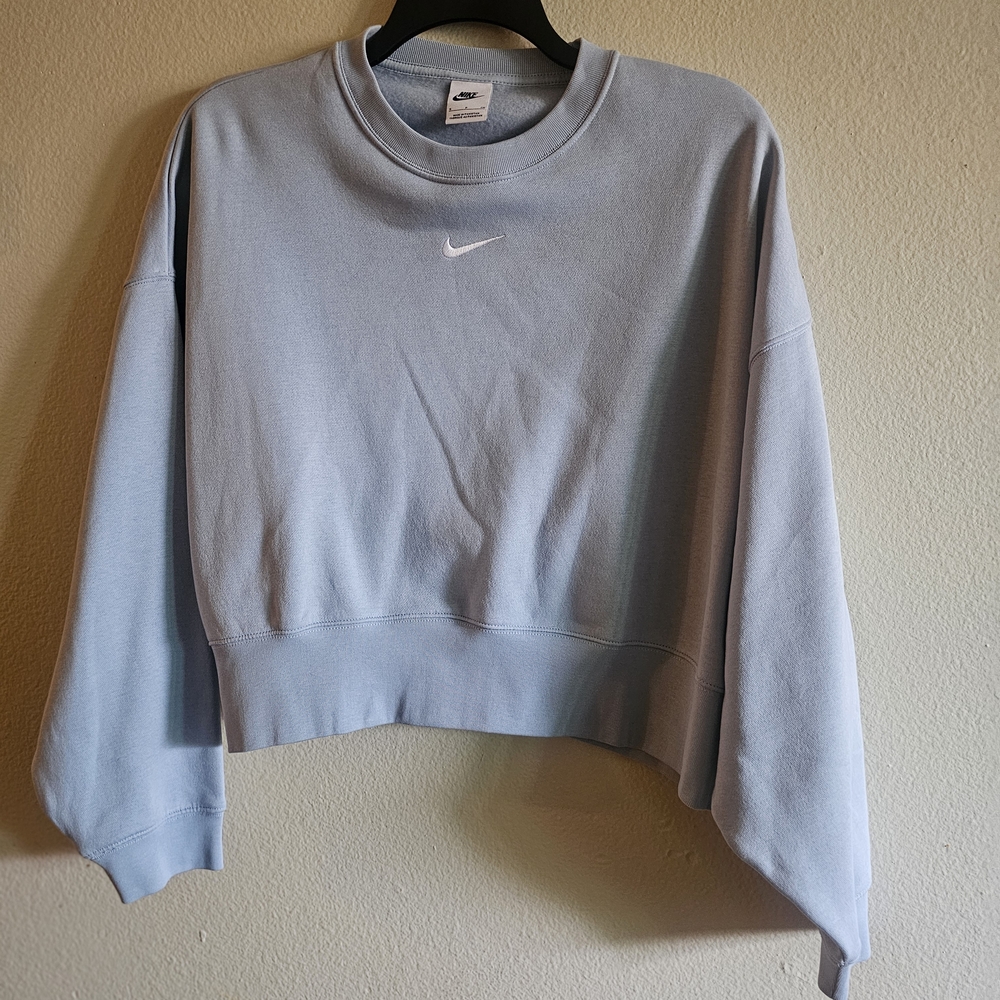 Nike Women's Sky Blue Cropped Sweatshirt